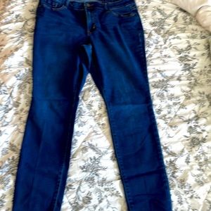 Old Navy dark blue denim skinny jeans